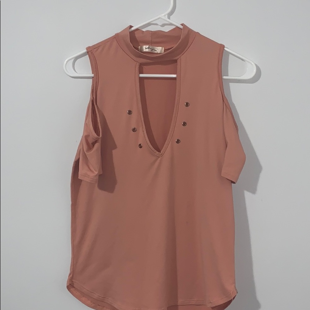 Gaze Cold Shoulder Shirt